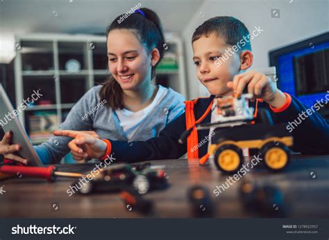 Small Microscope Use Kid Royalty-Free Images, Stock Photos & Pictures | Shutterstock
