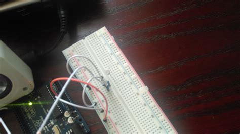 Using Optical Sensor On Breadboard 的图像结果