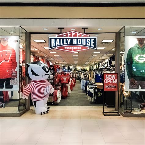 Rally House Southridge Mall | Brewers & Packers Shop