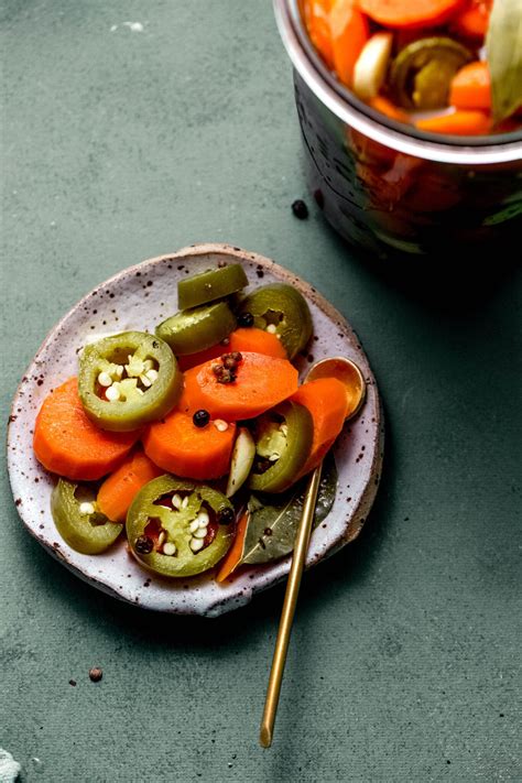 Mexican Pickled Carrots