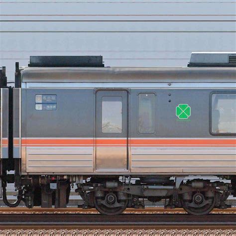 JR東海キハ85系キロハ84-3の側面写真｜RailFile.jp｜鉄道車両サイドビューの図鑑