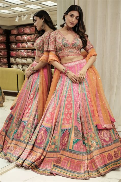 Buy Lehenga Choli for Women | Bridal & Party Wear Online