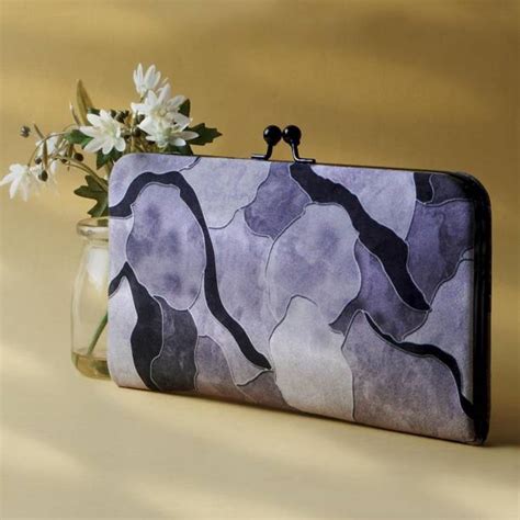 Party Handbags Clutches - Buy Party Wear Purses, Handbags & Clutches ...