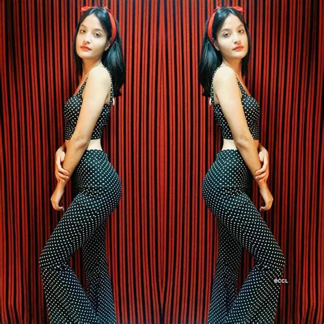 Florencia Fessler crowned Miss Earth Argentina 2019- The Etimes ...