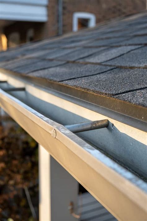 Fix Dripping Gutters 的图像结果