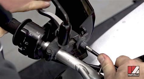 How to Replace a Dirt Bike Clutch Cable | Partzilla.com