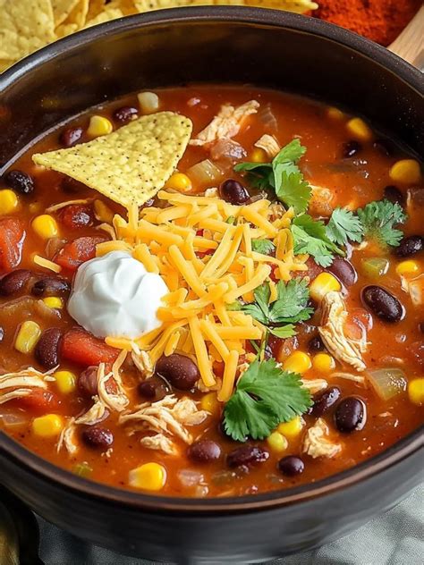 Easy Chicken Taco Soup Recipe – Flavorful one-Pot Meal