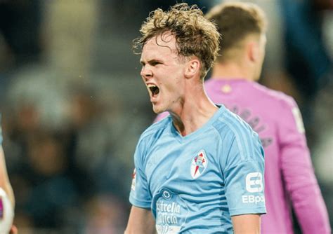 Williot Swedberg quiere seguir en el Celta y no fichar por el Ajax