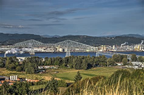 HistoricBridges.org - Lewis and Clark Bridge Photo Gallery