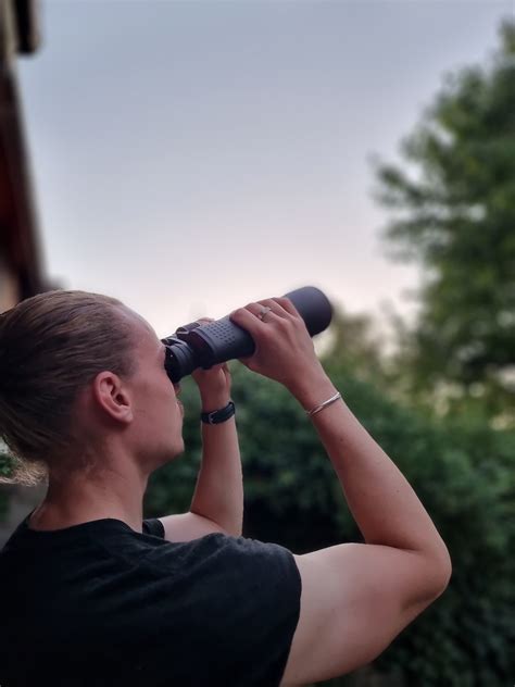 Wormhole vs Black Hole [What's The Difference?]