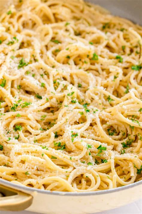 Easy Garlic Butter Noodles Recipe | Kylee Cooks