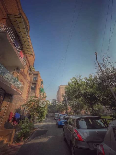 HIG Flats in Sector 105, Noida- Reviews, Photos, Amenities, Price ...