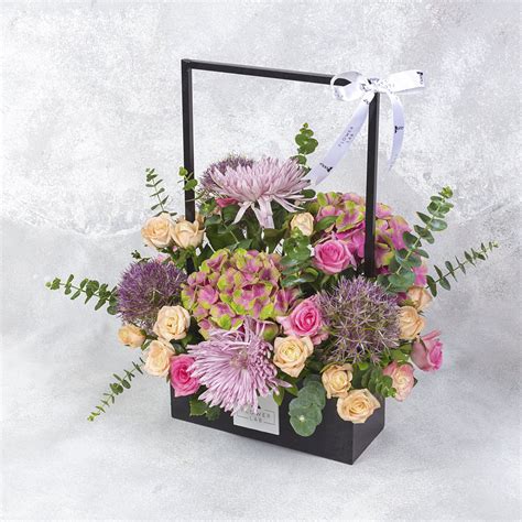 Wild Flower Arrangement – Flower Lab In