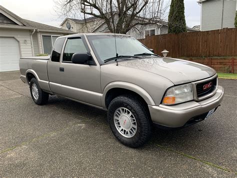 2001 GMC Sonoma for Sale in Puyallup, WA - OfferUp