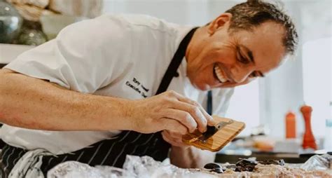 Have A 5-Course Meal With Masterchef Tony Howell | WhatsHot Mumbai