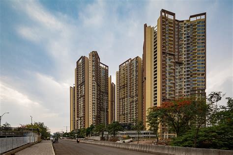 Amanora Park Town | Integrated Township Property in Hadapsar