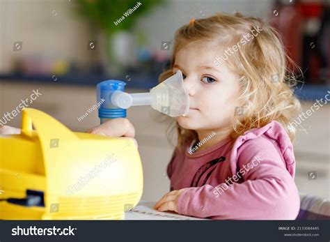 422 Baby Using Nebulizer Stock Photos, Images & Photography | Shutterstock