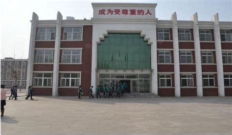 唐山东方国际学校初中部2023年招生计划