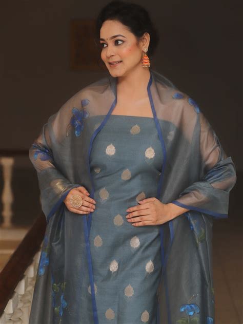 Banarasee Chanderi Zari Buti Salwar Kameez Fabric With Organza Handpai