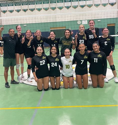 Girls Volleyball - Silverado Middle School