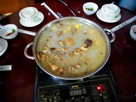 【清汤椒麻火锅汤底的做法步骤图，怎么做好吃】面包包-_下厨房
