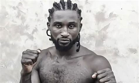 Nigerian boxer dies after collapsing in the ring without contact