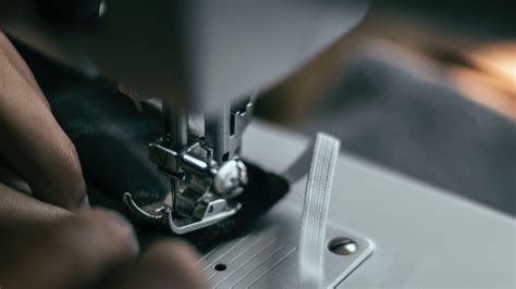 Find Serial Number On Singer Sewing Machine 的图像结果