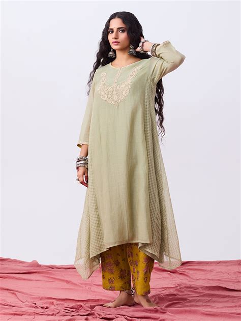 Pink Hand Embroidered Chanderi Mul Kurta