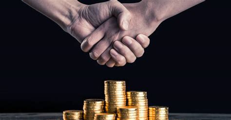 Anushka Sharma, Virat Kohli join investor consortium in Digit Insurance