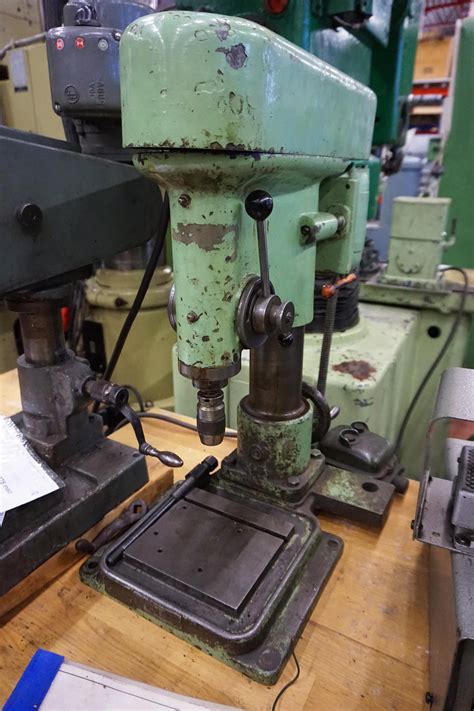 Bench Drill Machine 的图像结果