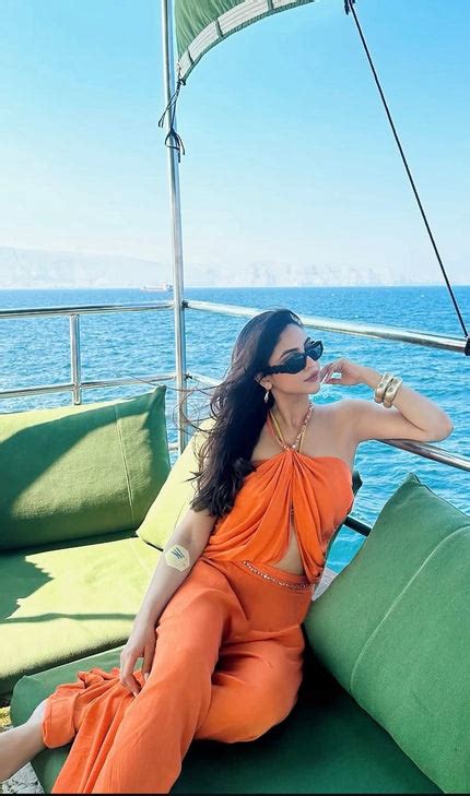 Urban Lyrical Military Green Crop Jacket – Zany Zest