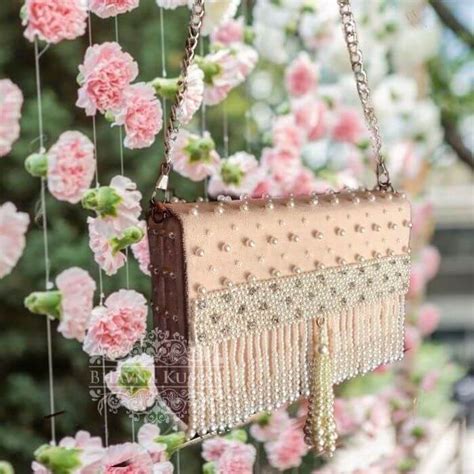 Best Bridal Clutch Designs