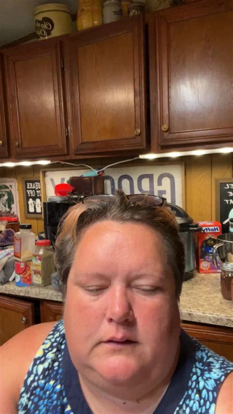 difference between cook and baker