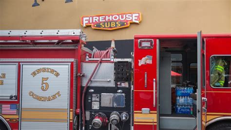Firehouse Subs collecting donations, Hurricane Ian victims | FOX6 Milwaukee