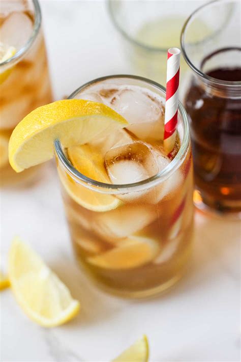 Non-alcoholic Arnold Palmer Drink