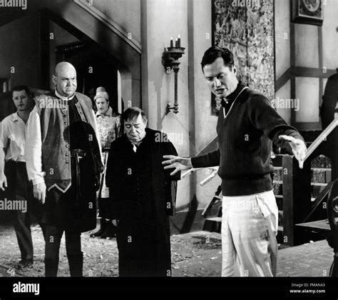 Roger corman vincent price 1960s hi-res stock photography and images ...