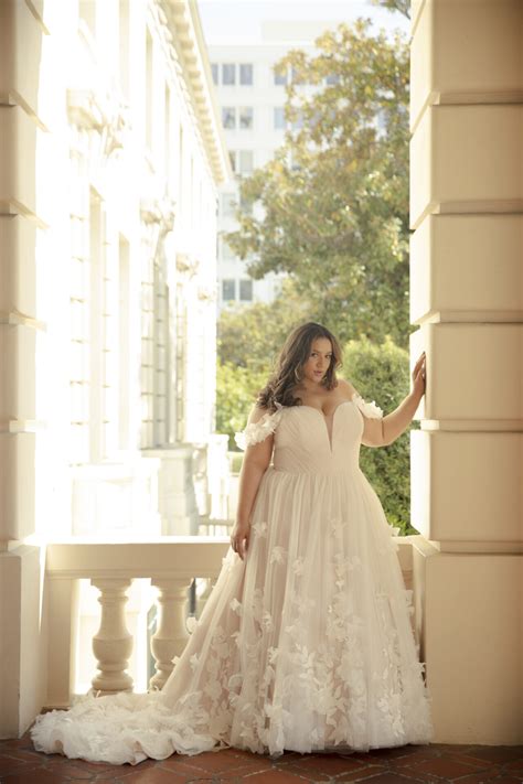 Plus Size Wedding Dresses - Patsy's Bridal Boutique