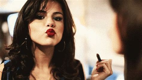 53 Selena Gomez Lyrics That Should Totally Be Your Instagram Captions ...