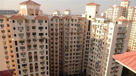 DTCP sends notice for builder after plaster falls on elderly woman ...