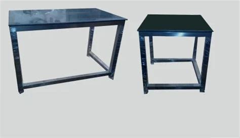 Laboratory Table - Laboratory Working Table Manufacturer from New Delhi
