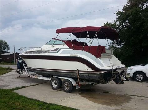Carver Boats 2557 Montego 1988 for sale for $5,000 - Boats-from-USA.com
