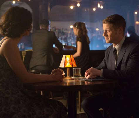 Gotham 1x14 - Dr. Leslie Thompkins & Jim Gordon | Gotham tv, Gotham tv ...