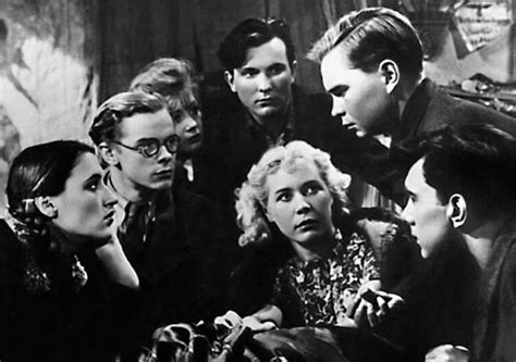 Фильм «Молодая гвардия» (1948) - сюжет, актеры и роли, кадры из фильма