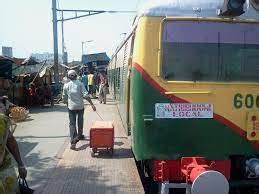 Local Train Ladies Coach 的图像结果