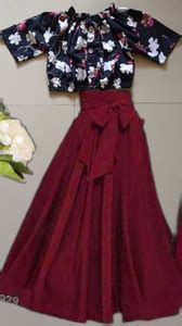 shitdhey Women Crop Top Skirt Set - Buy shitdhey Women Crop Top Skirt ...