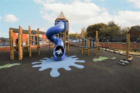 Playground Equipment in Essex | Sovereign Play