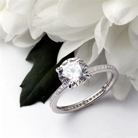 Eternity Rings Kate Middleton Goes Without Her Sapphire Wedding Ring