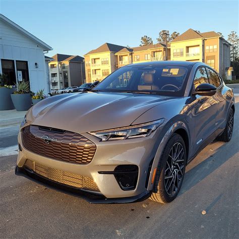 VAPOR BLUE METALLIC Mach-E Club | Page 9 | MachEforum - Ford Mustang ...