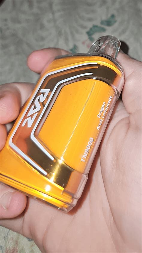 Dragonfruit Lemonade by RAZ is my shit. Any vape recs? (Preferably RAZ ...