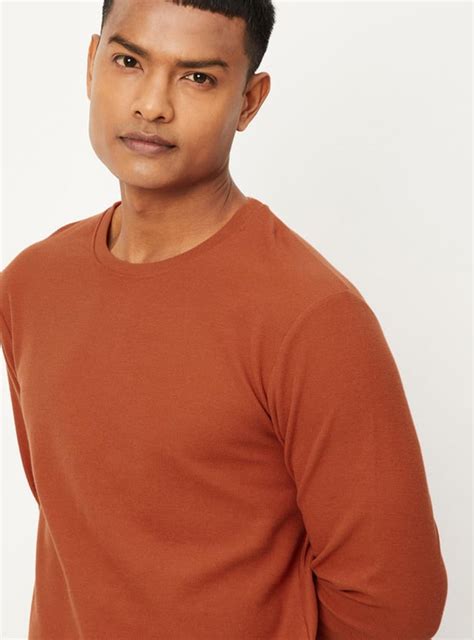 Buy Men Textured Long Sleeve Lounge T-shirt Online at just Rs. 599.0 ...